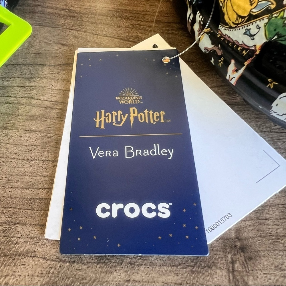 Crocs Harry Potter Vera Bradley Men's Clog NEW - Picture 3 of 7